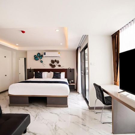 Ongkara Near Bts Thonglor Hotel Banguecoque Exterior foto