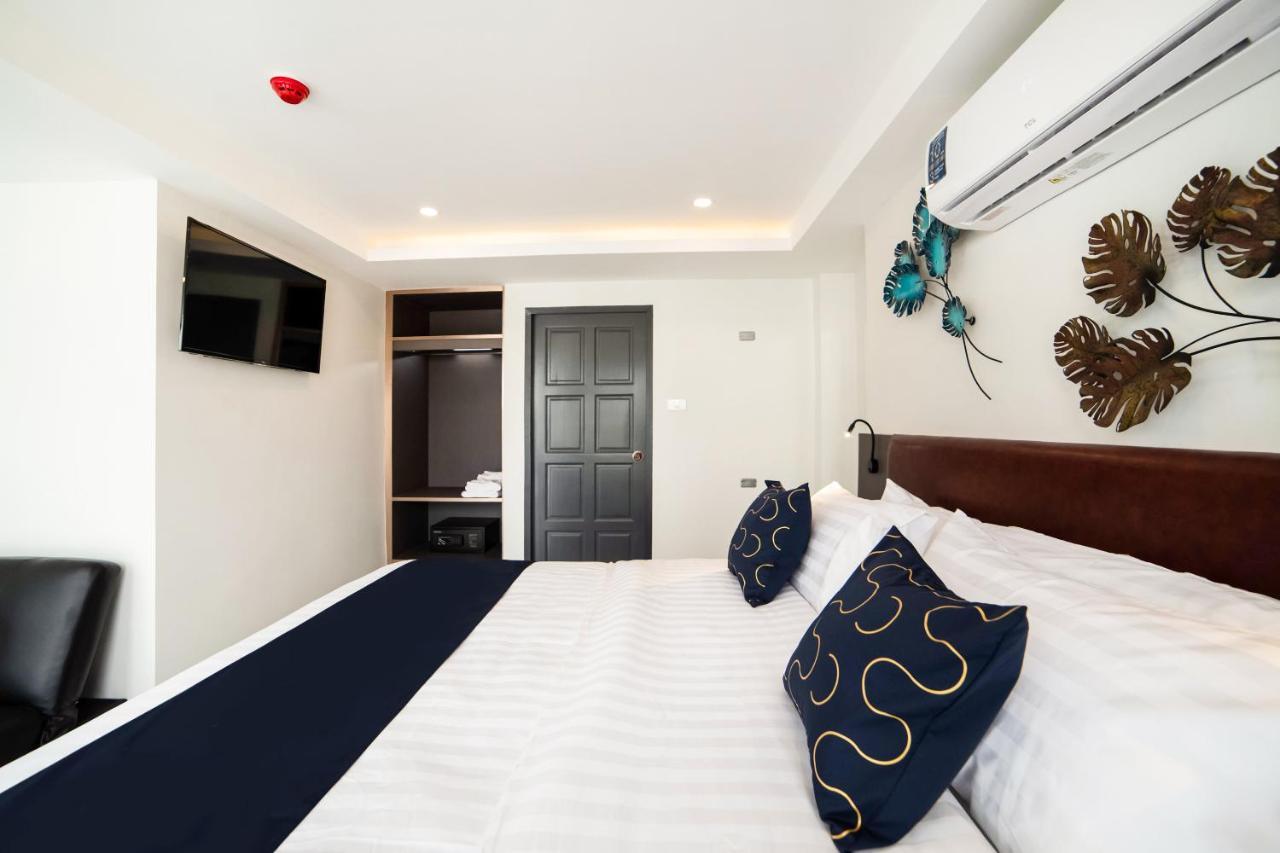 Ongkara Near Bts Thonglor Hotel Banguecoque Exterior foto