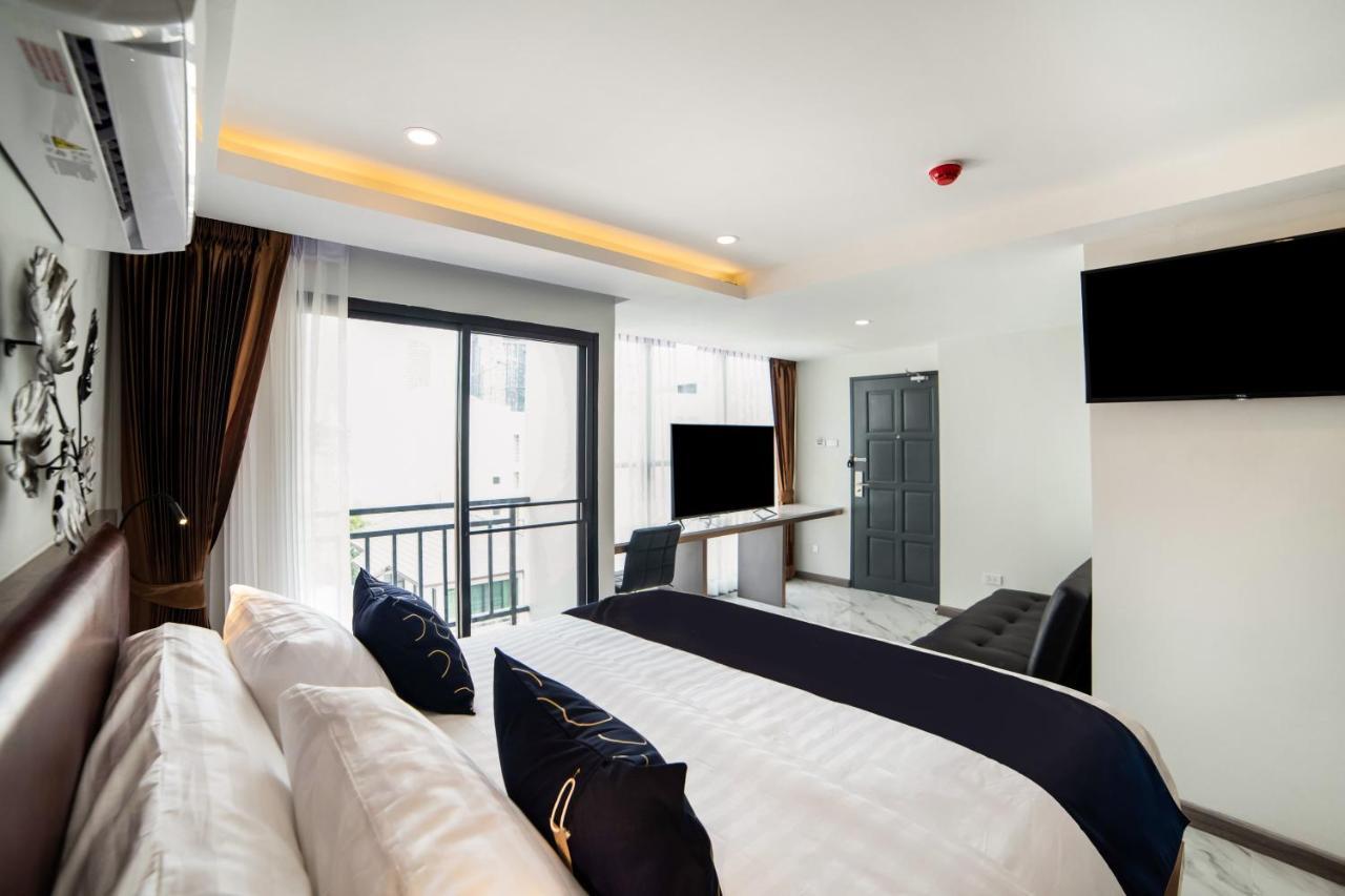 Ongkara Near Bts Thonglor Hotel Banguecoque Exterior foto